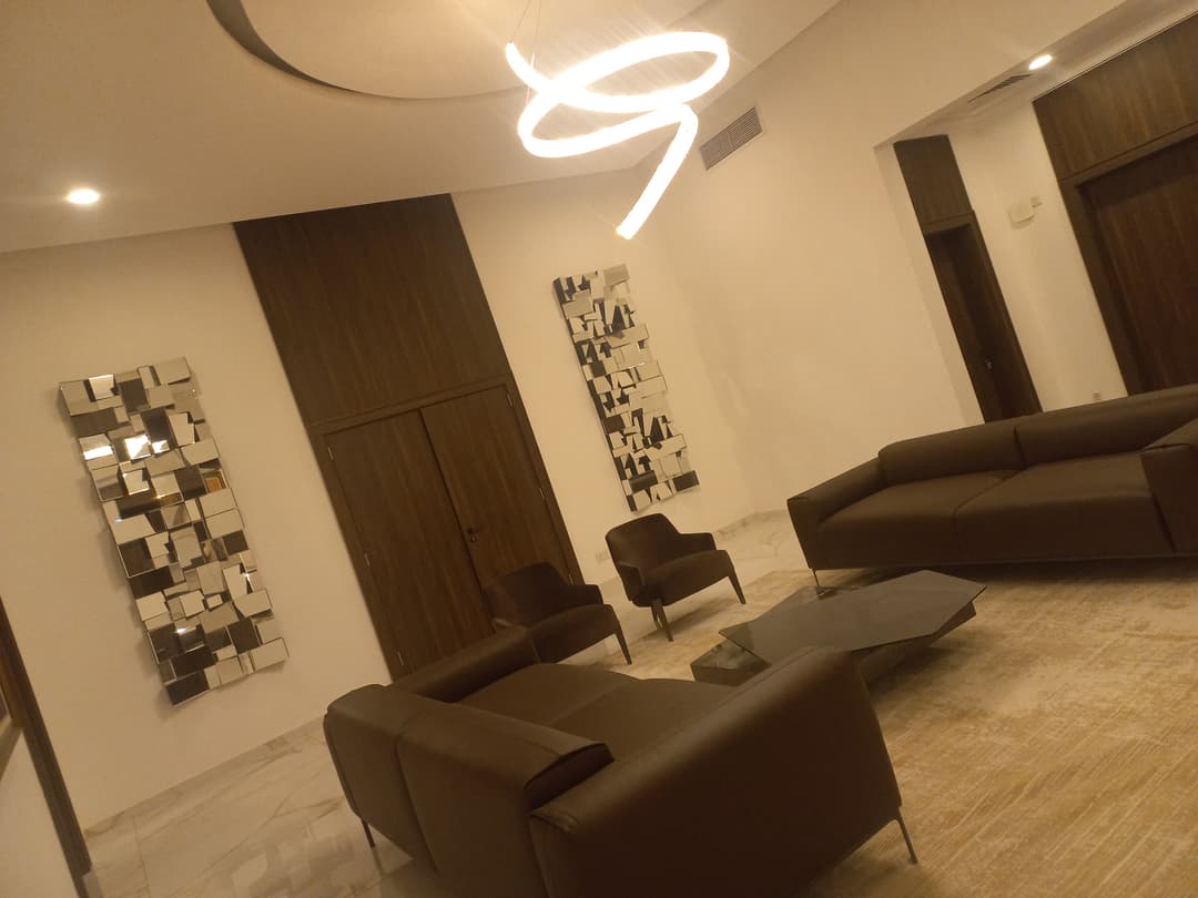 Mansion Renovation and Decoration