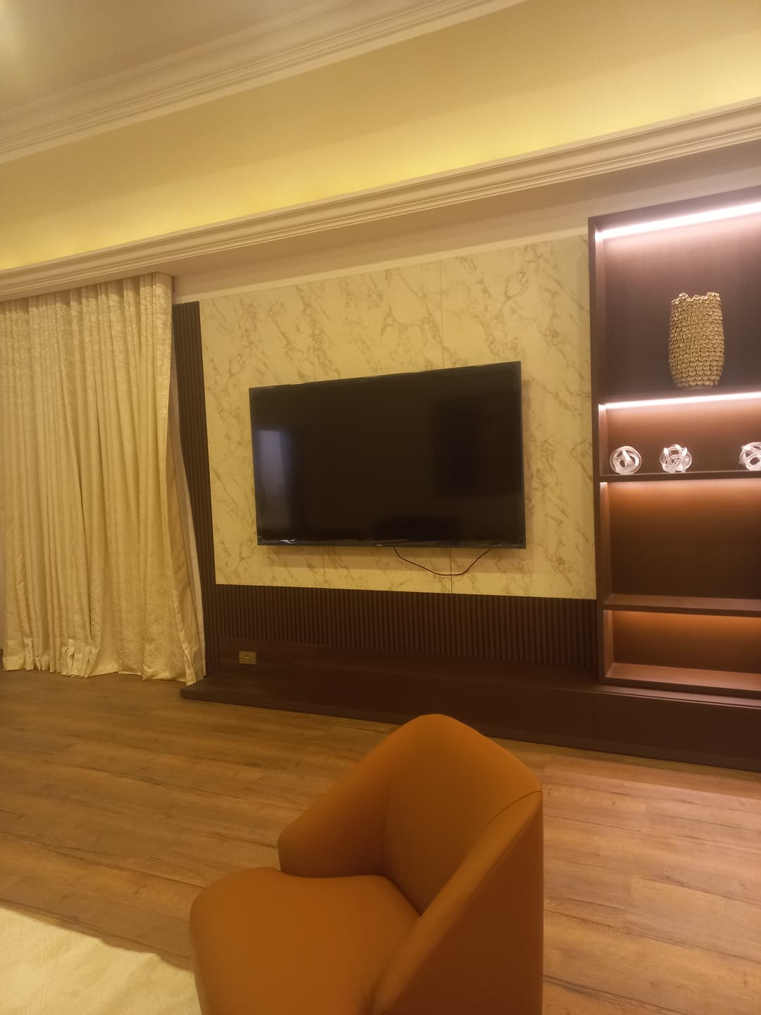Mansion Renovation and Decoration